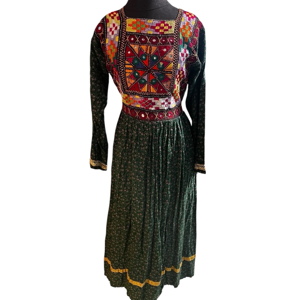 Vintage 1970s Embroidered Mirrored Kuchi Afghan Maxi Dress S/M Exquisite - Picture 8 of 9